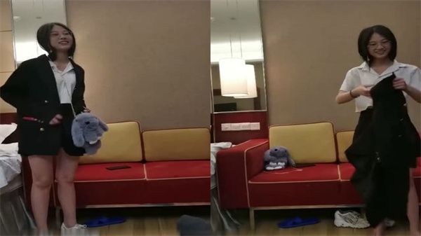 校花兼职被土豪连夜酒店狂欢